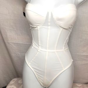 NWT Pop priceless bodysuit M